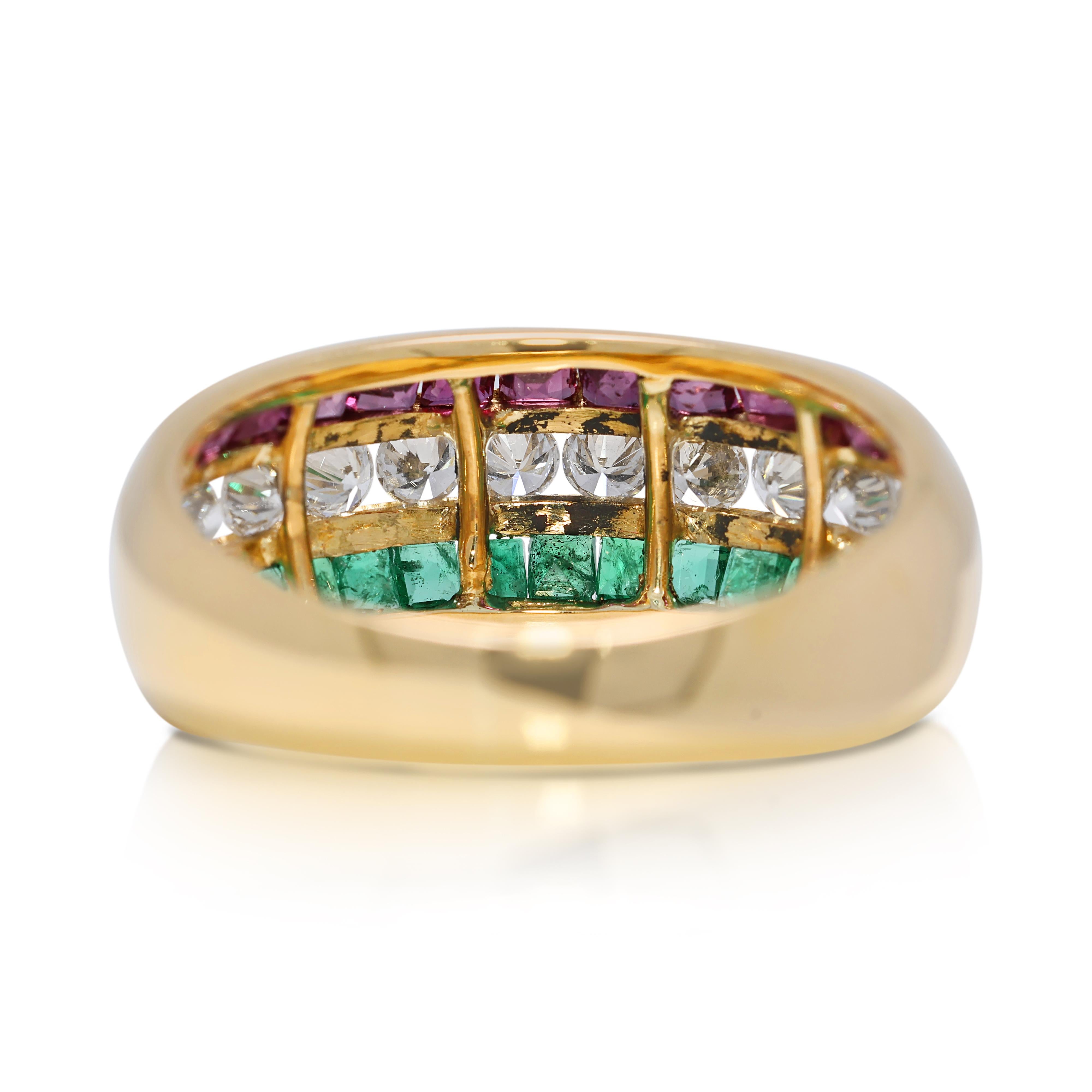 Impresionante anillo de oro amarillo de 18 quilates con rubí, esmeralda y diamantes naturales de 1,45 quilates en venta 2