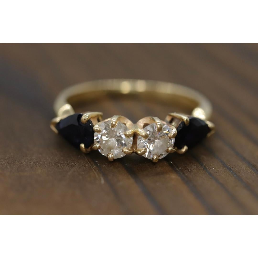 Splendido anello con diamanti e zaffiri perlati in 14k da 1/2ctw. Diamante e zaffiro 14k In condizioni buone in vendita a Port Charlotte, FL