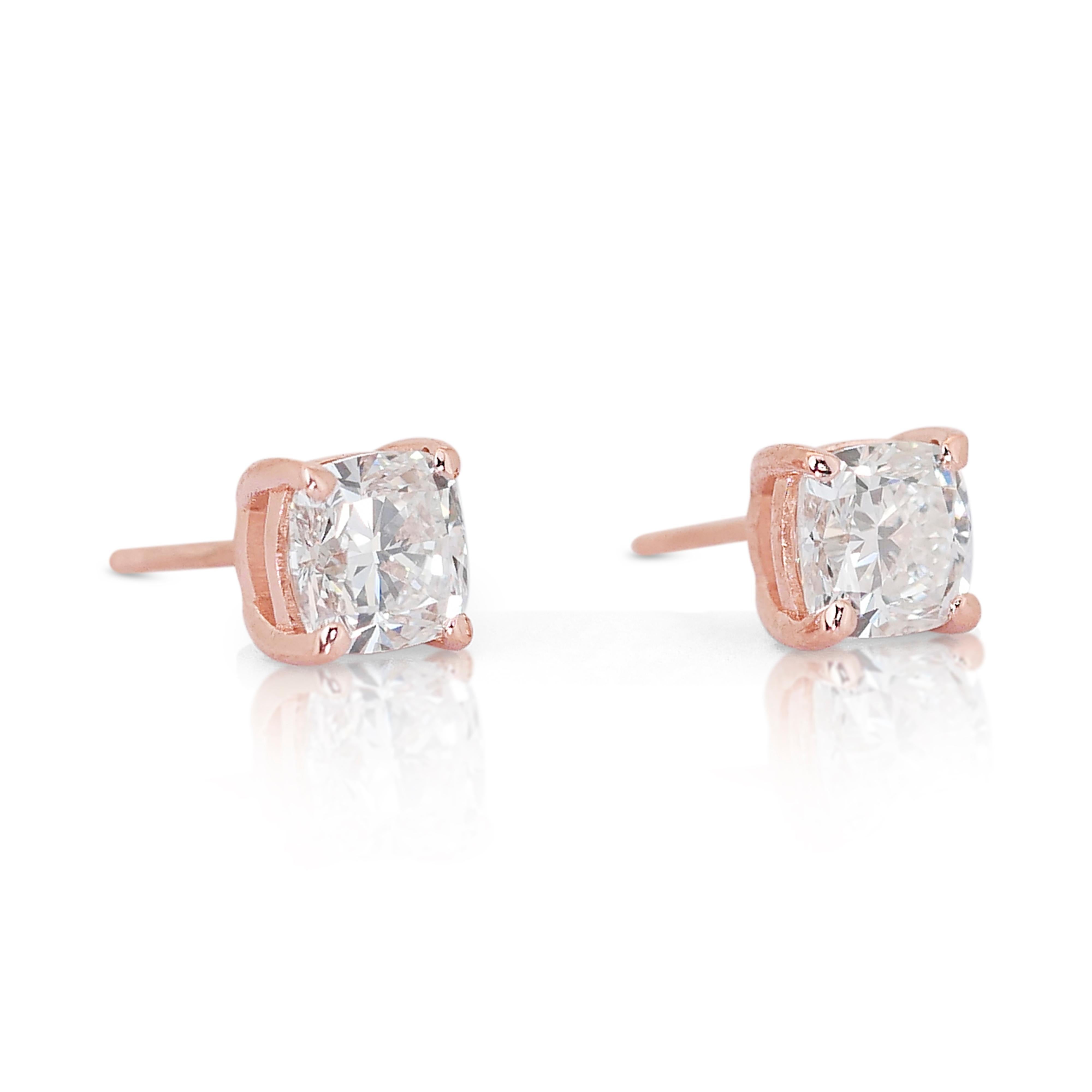 Stunning 14k Rose Gold Natural Diamonds Stud Earrings w/1.61 ct - IGI Certified In New Condition For Sale In רמת גן, IL