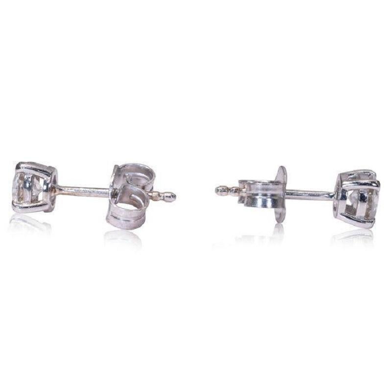 Stunning 14k White Gold Earrings with 1.83 Ct Natural Diamonds, GIA Cert In New Condition For Sale In רמת גן, IL