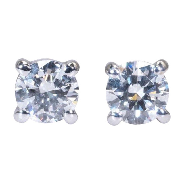 Impresionantes Pendientes de Oro Blanco de 14k con Diamantes Naturales de 1,83 qt, Certificado GIA en venta