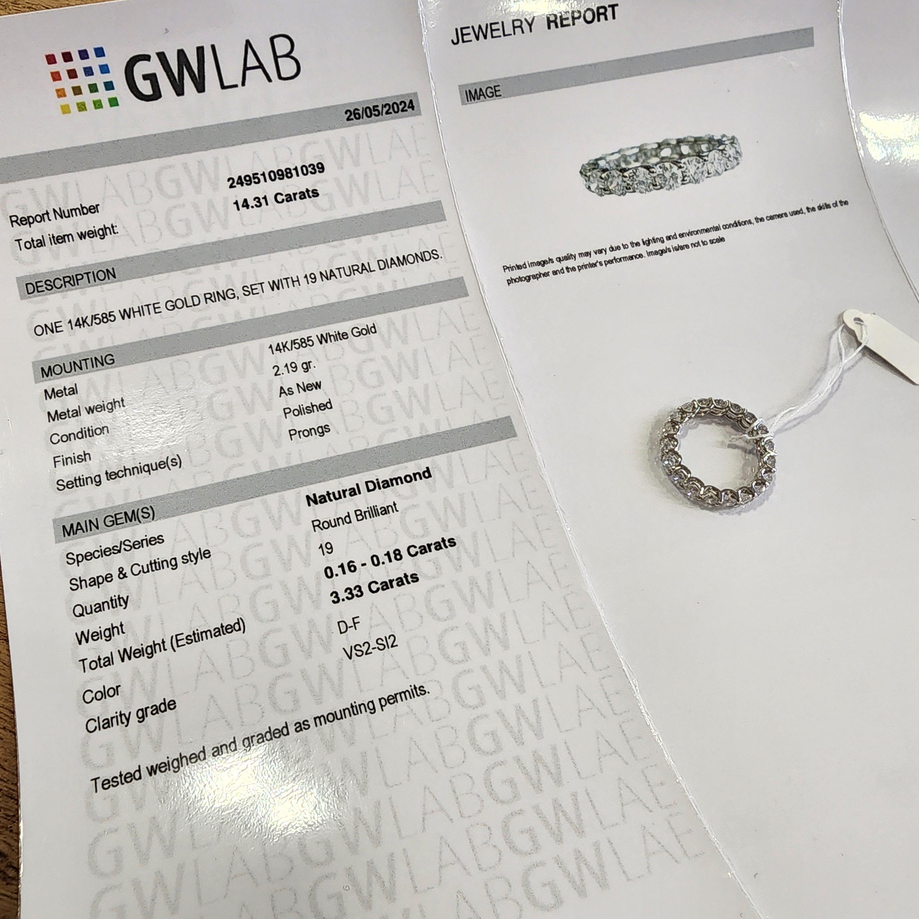 Stupendo anello di eternità in oro bianco 14K con 3,33 carati di diamanti naturali in vendita 1