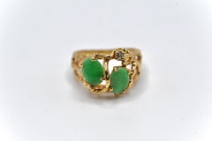 Stunning 14k Yellow Gold & Apple Green Jade Ring