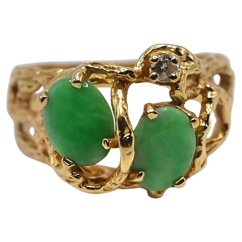 Stunning 14k Yellow Gold & Apple Green Jade Ring