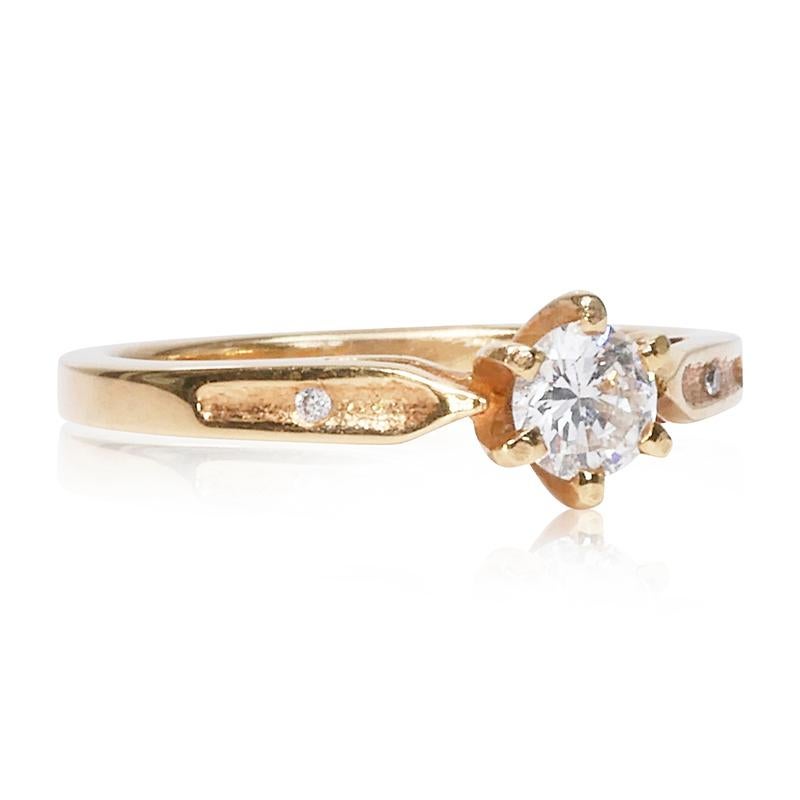 Round Cut Stunning 14K Yellow Gold Ring with 0.34 Carat Natural Diamonds with AIG Cert