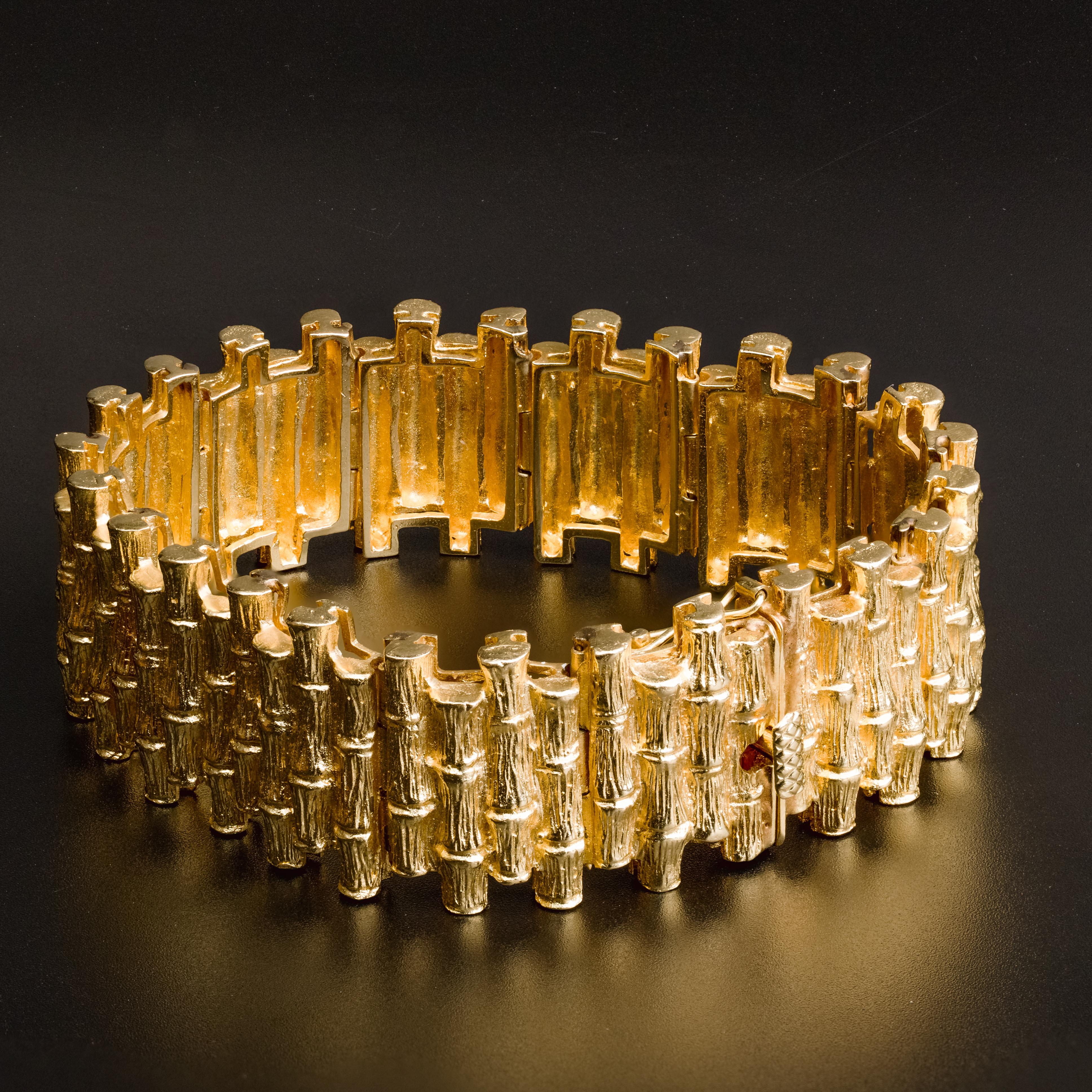 Stupendo bracciale largo di bambù in oro giallo 14k in vendita 5
