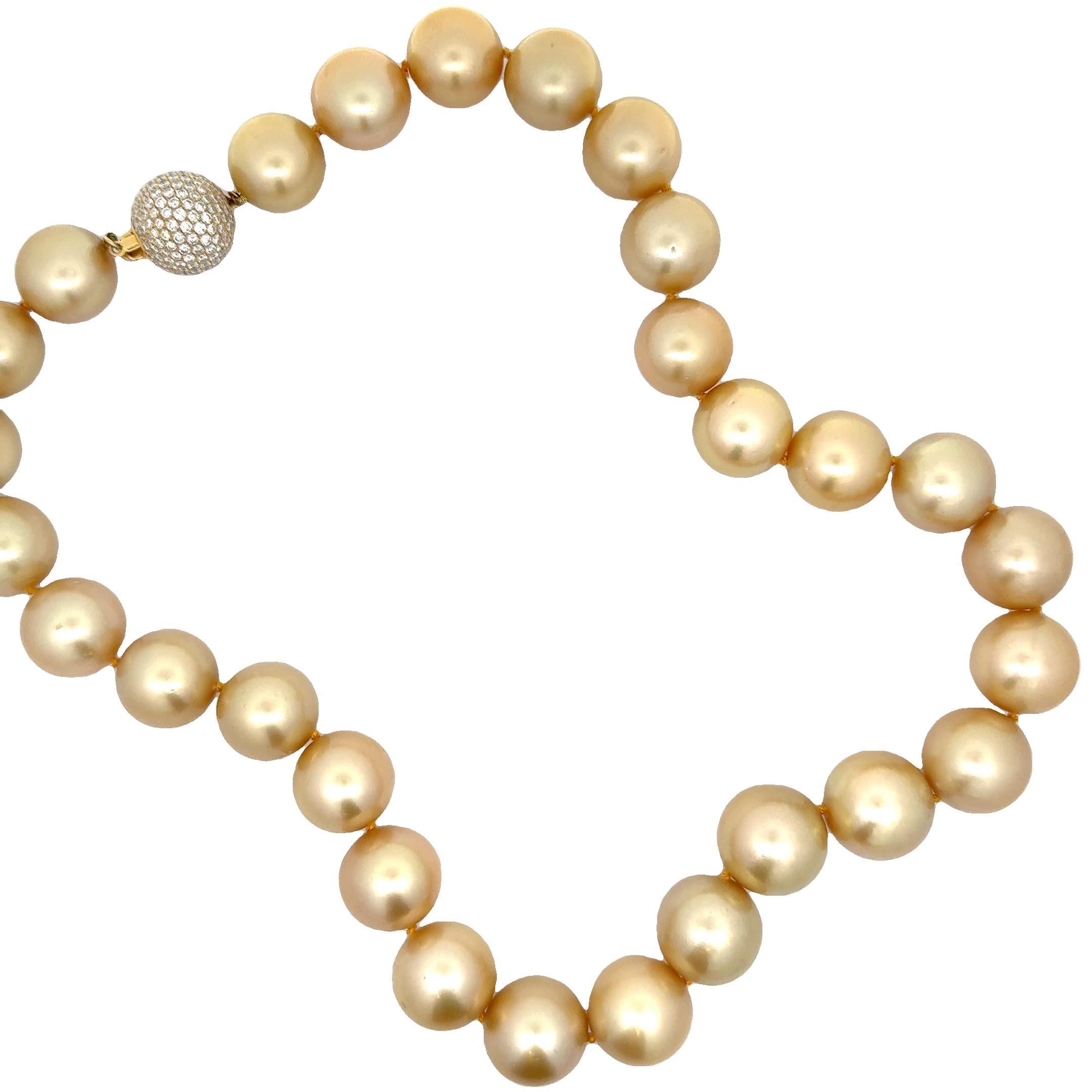Women's Stunning 15-17mm Golden South Sea Pearl Diamond Pave 18k Yellow Gold Necklace For Sale