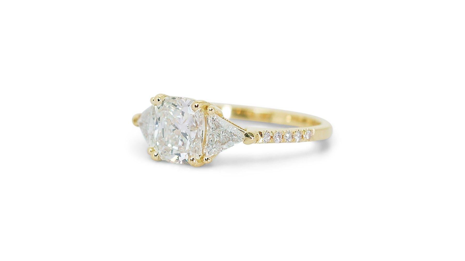 Women's Stunning 1.51 carat Rectangular Cushion Natural Diamond Ring