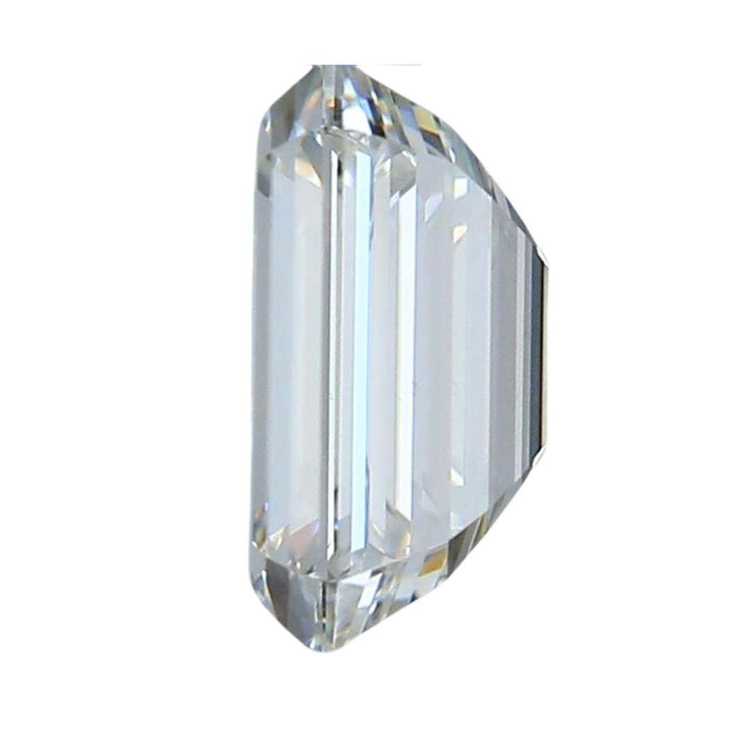 Emerald Cut Stunning 1.52 ct Ideal Cut Natural Diamond - IGI Certified For Sale