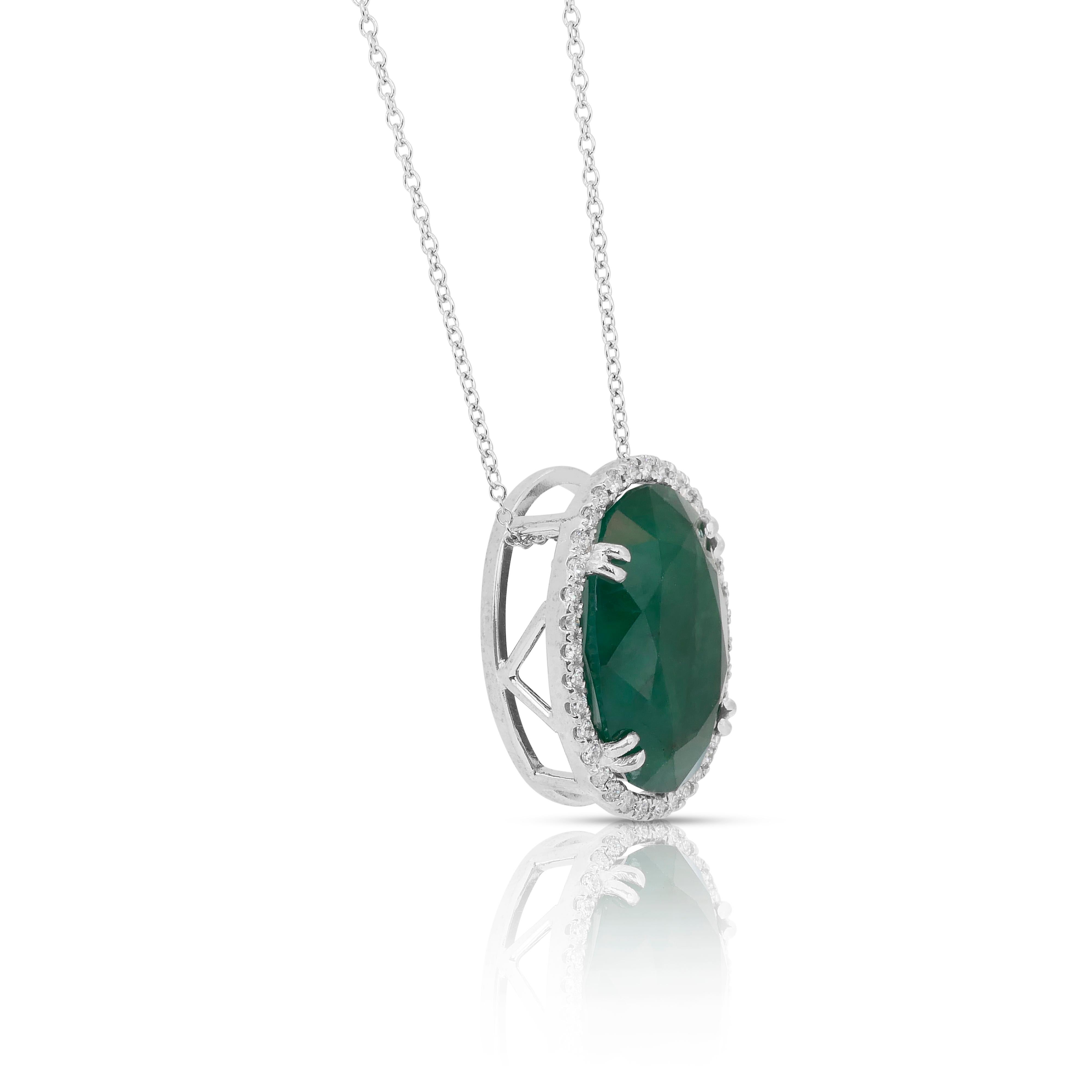 Oval Cut Stunning 15.30ct Emerald and Diamonds Necklace with Pendant in 18k White Gold For Sale