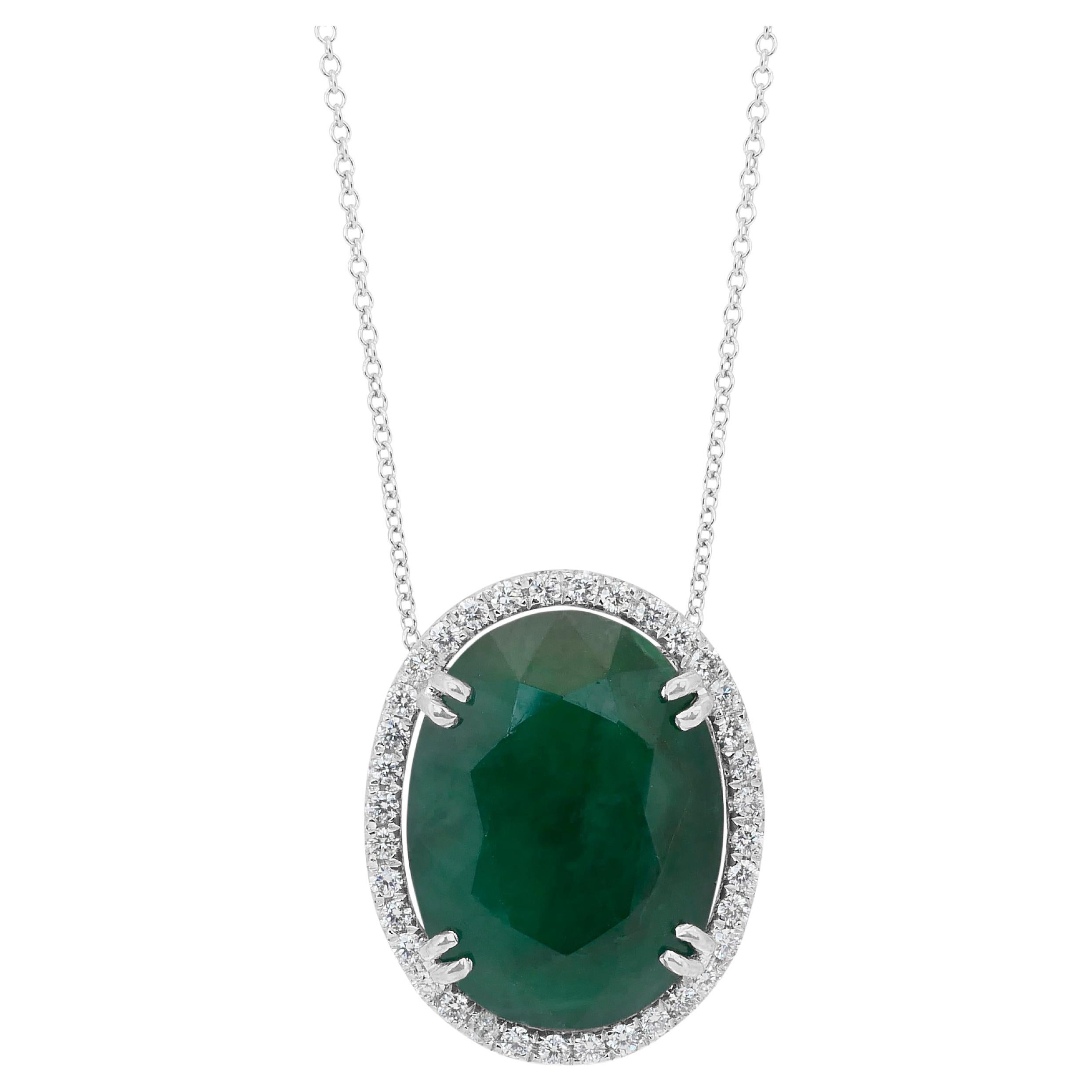 Stunning 15.30ct Emerald and Diamonds Necklace with Pendant in 18k White Gold