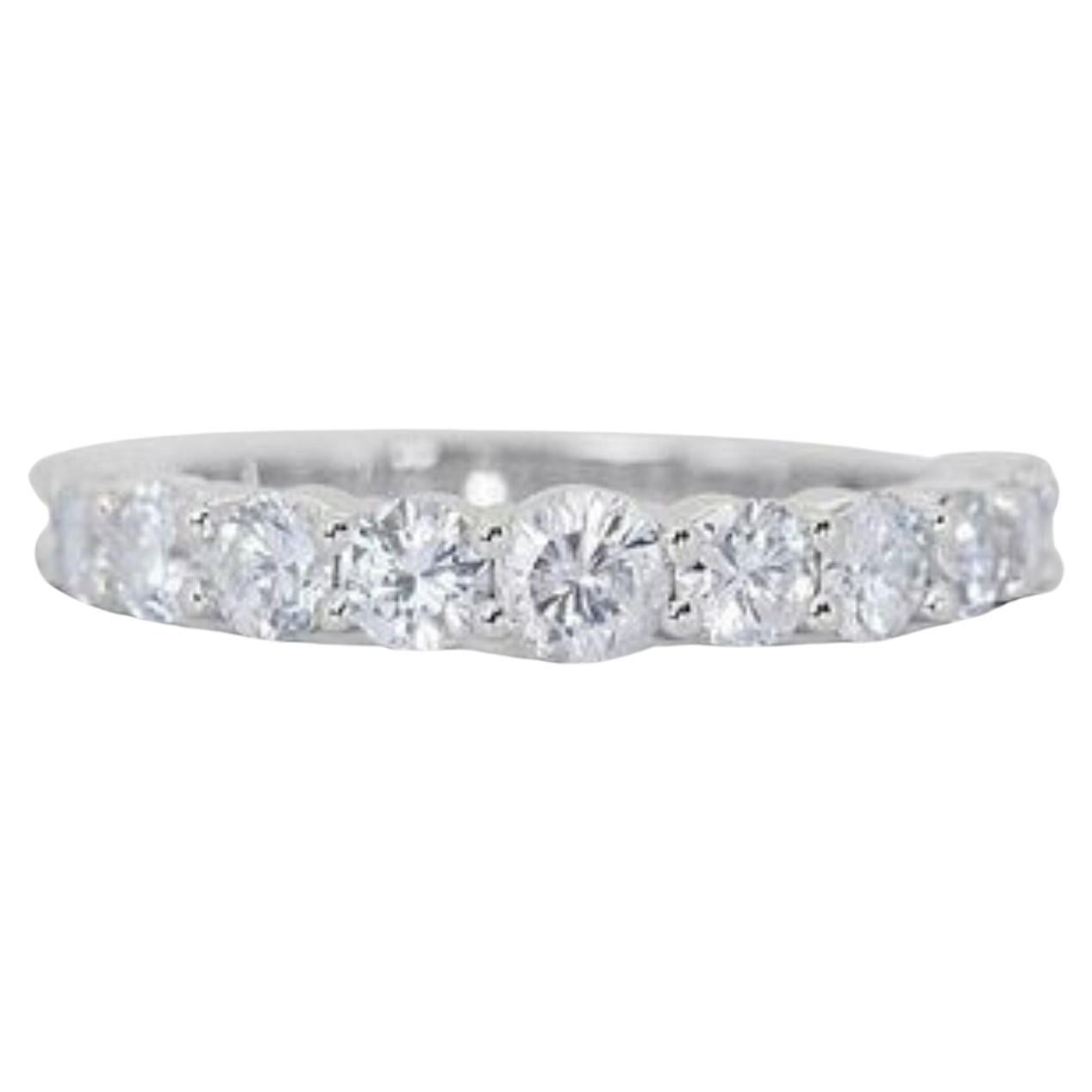 Stunning 1.58ct Round Brilliant Diamond Ring in 14k White Gold For Sale
