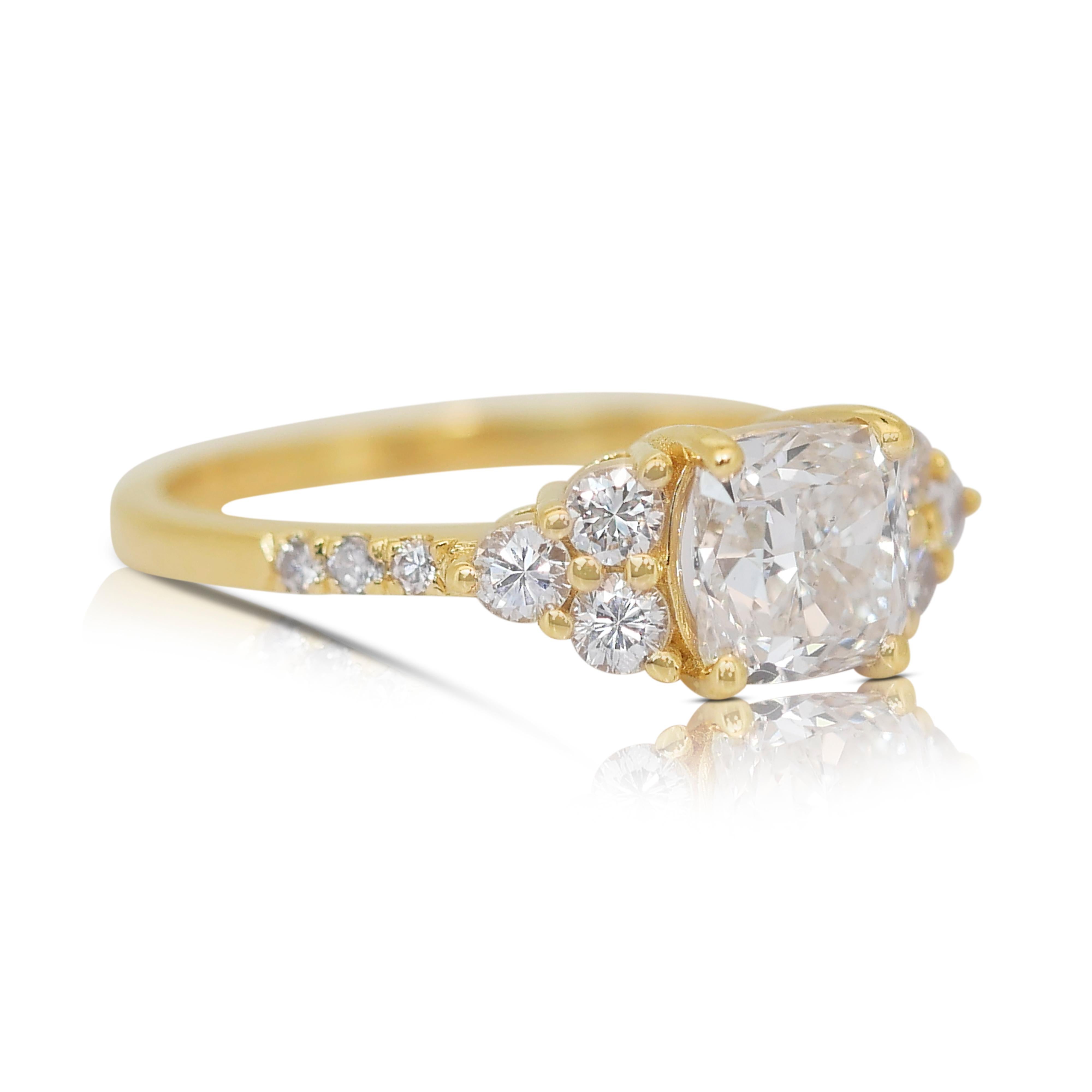 Cushion Cut Stunning 1.62ct Diamonds Pave Ring in 18k Yellow Gold - IGI Certified