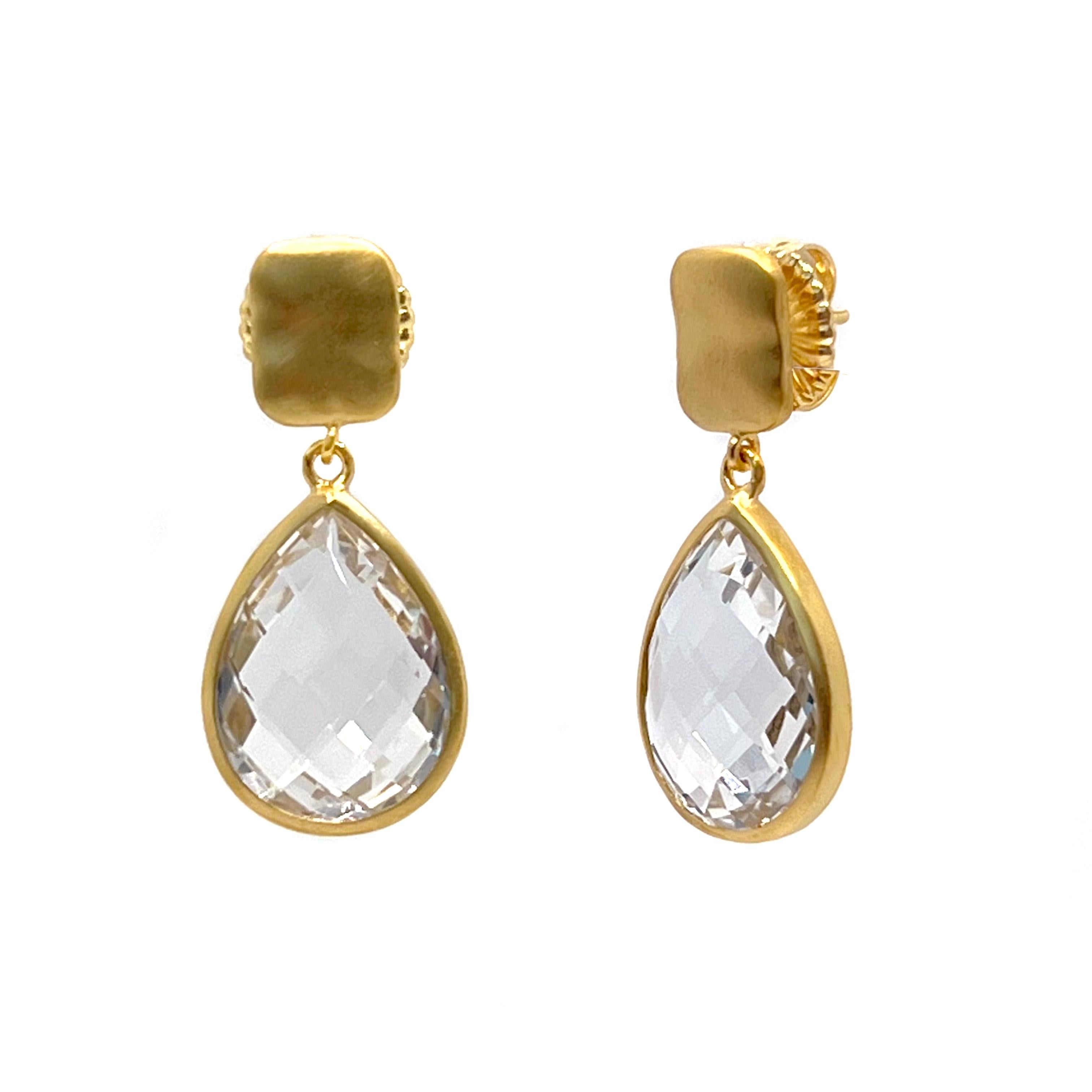 Contemporary Stunning 16ct Pear-shape Briolette Cut White Topaz Drop Earrings