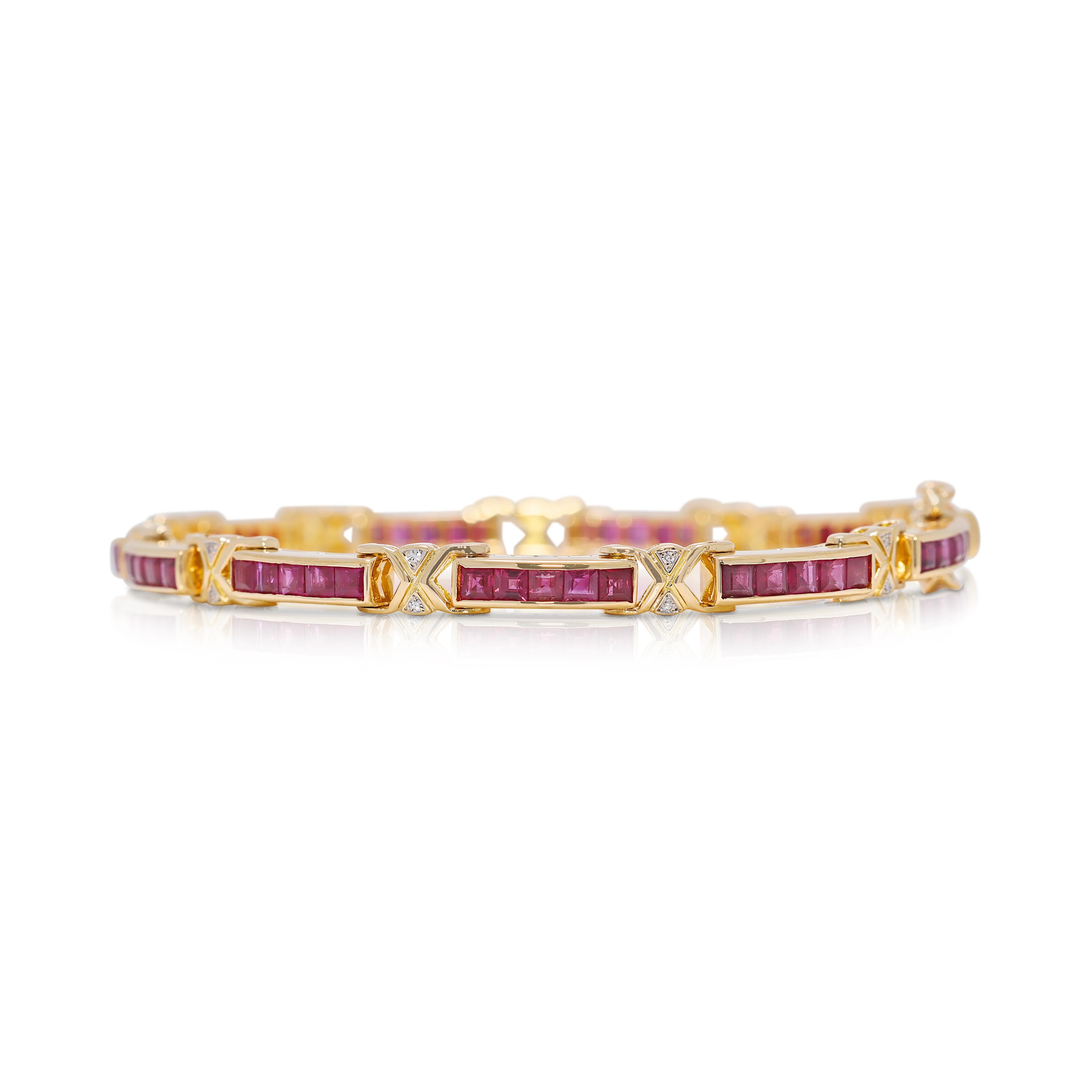 Stupendo bracciale con rubino e diamanti naturali da 1,71 carati in oro giallo 18 carati In condizioni ottime in vendita a רמת גן, IL