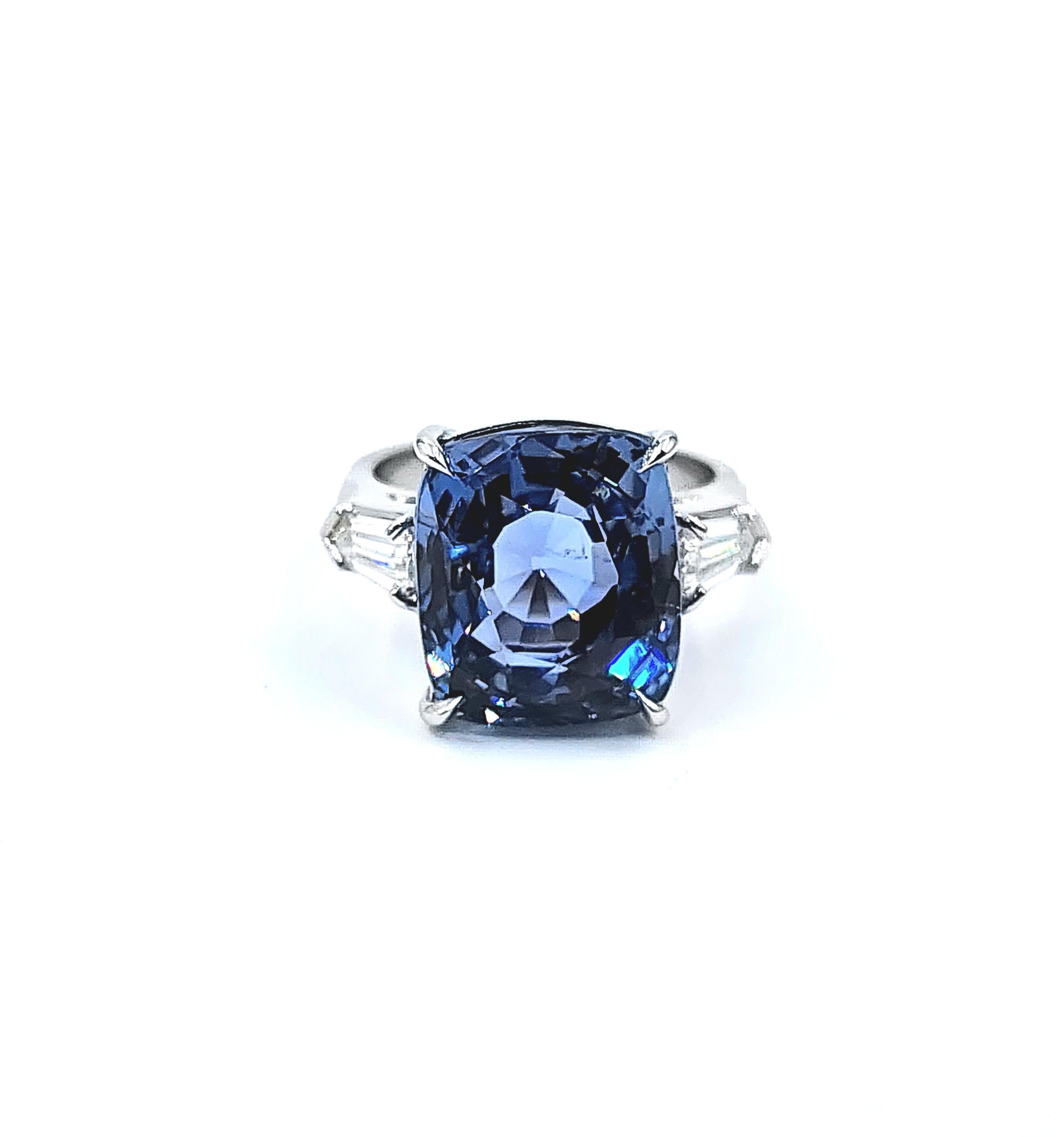 Stupendo anello con zaffiro e diamante di Ceylon da 17,20 carati certificato GIA senza calore in vendita 2
