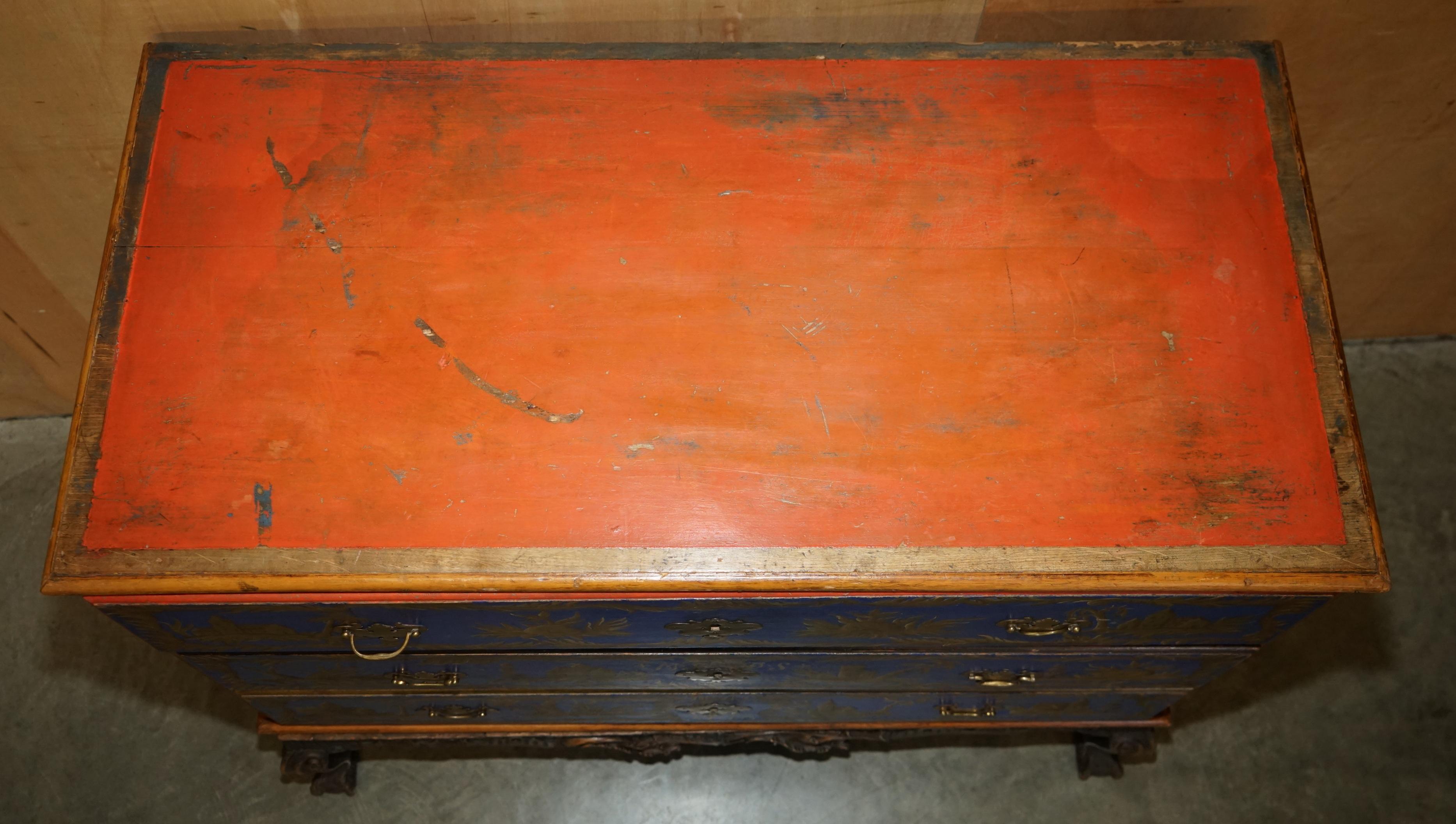 STUNNING 1778 DATED POLYCHROME PAiNTED CLAW & BALL CAMPAIGN CHEST OF DRAWERS For Sale 4