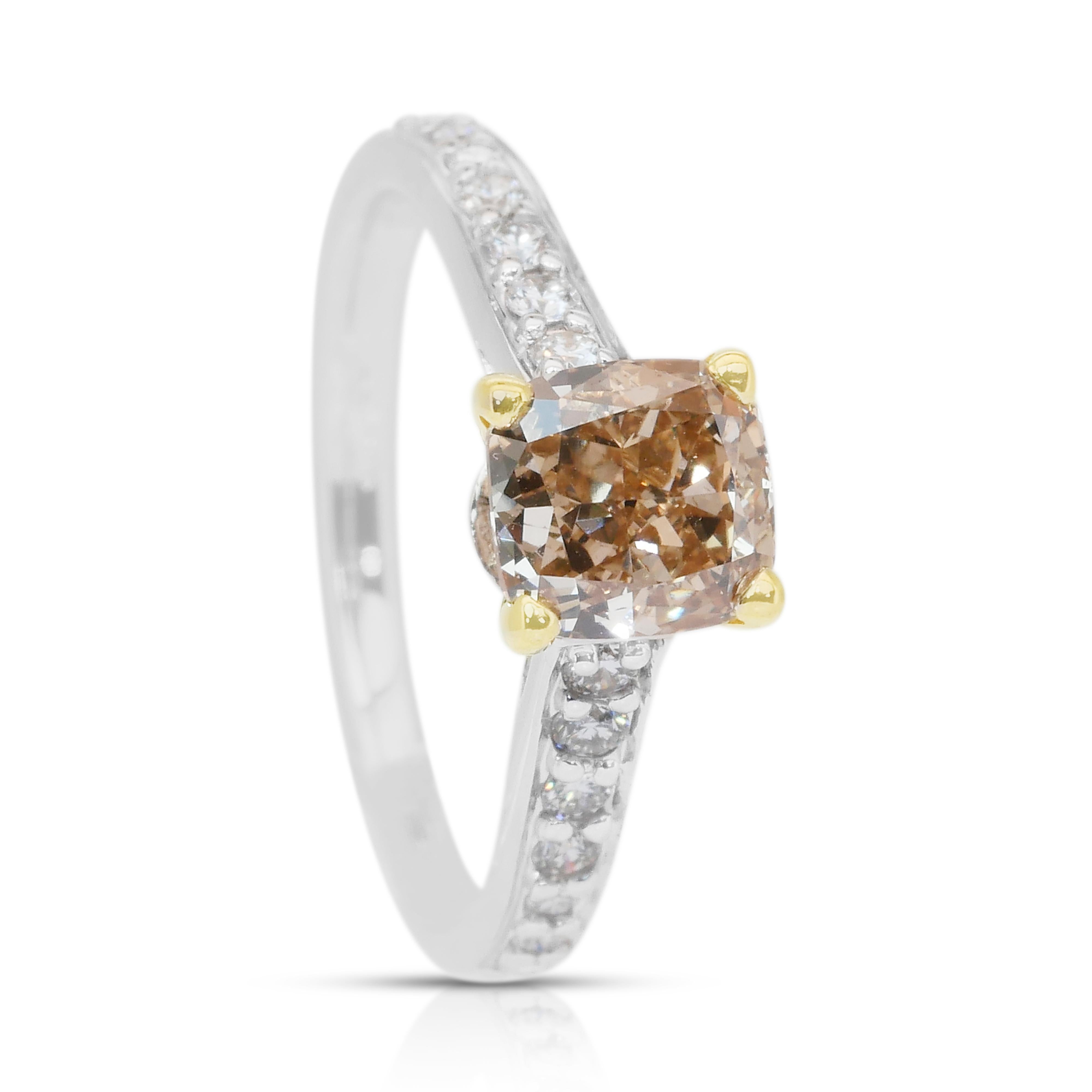 Atemberaubende 1,78ct Diamanten Pave Ring in 18k Weiß & Gelbgold - IGI zertifiziert im Angebot 3