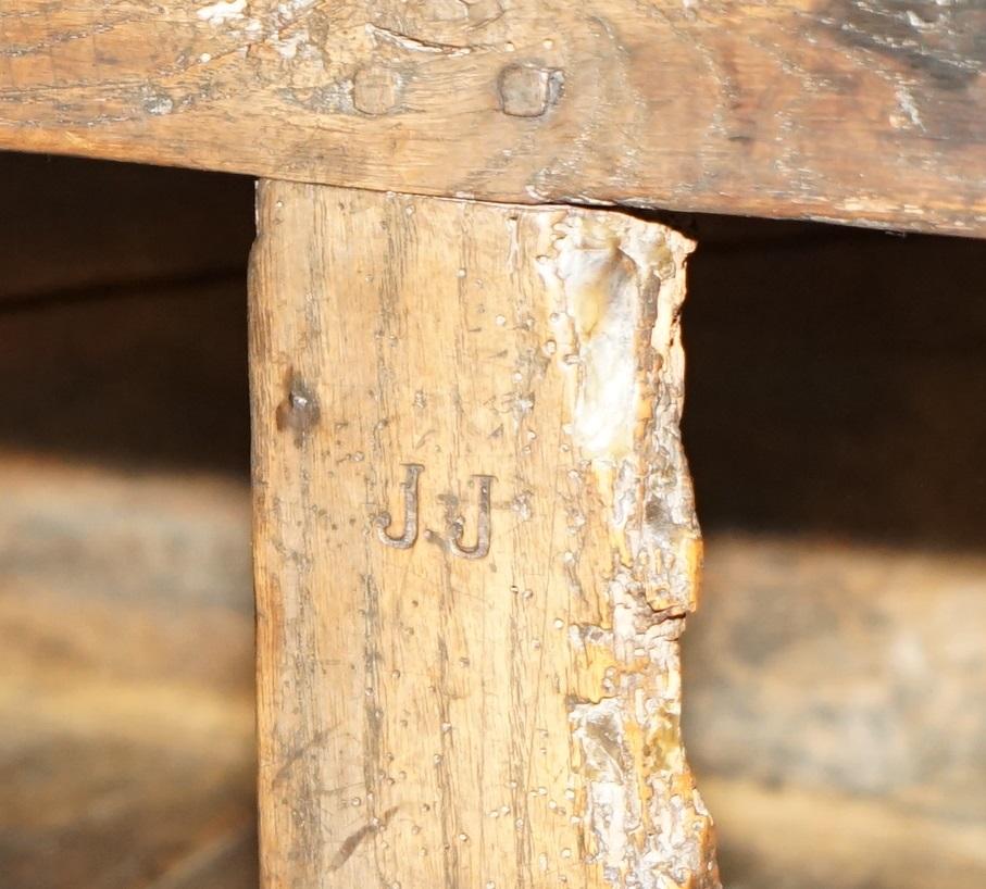 Royal House Antiques

Royal House Antiques is delighted to offer for sale this stunning mid 17th century circa 1660 original Welsh Anglesey settle bench stamped JJ to the front 

Please note the delivery fee listed is just a guide, it covers within