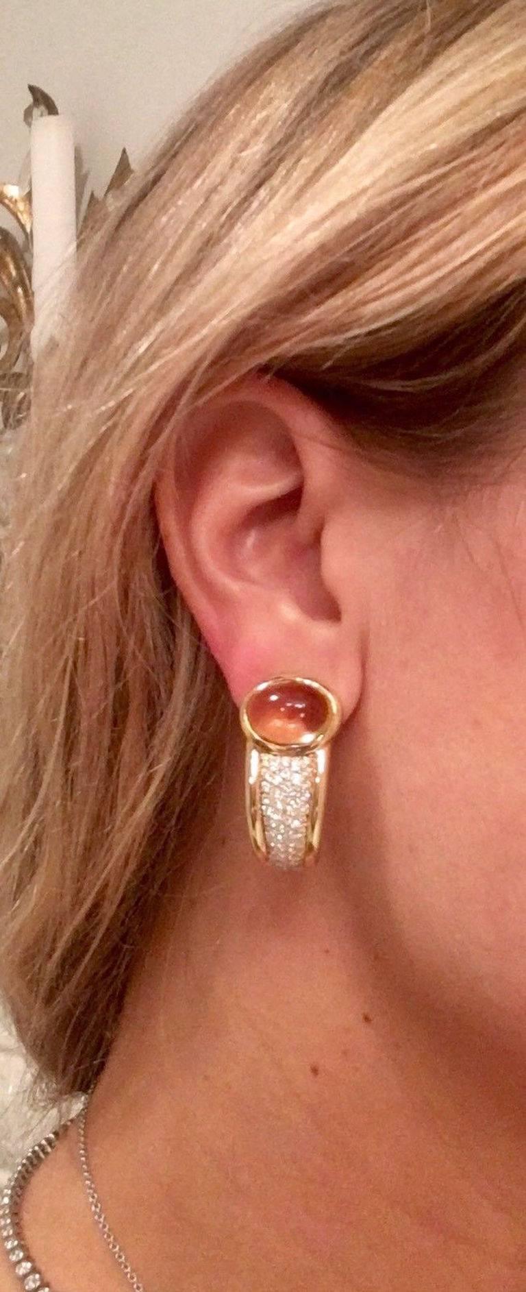 Round Cut Stunning 18 Karat Gold 1980s Citrine Diamond Pave Half Hoop Earrings For Sale
