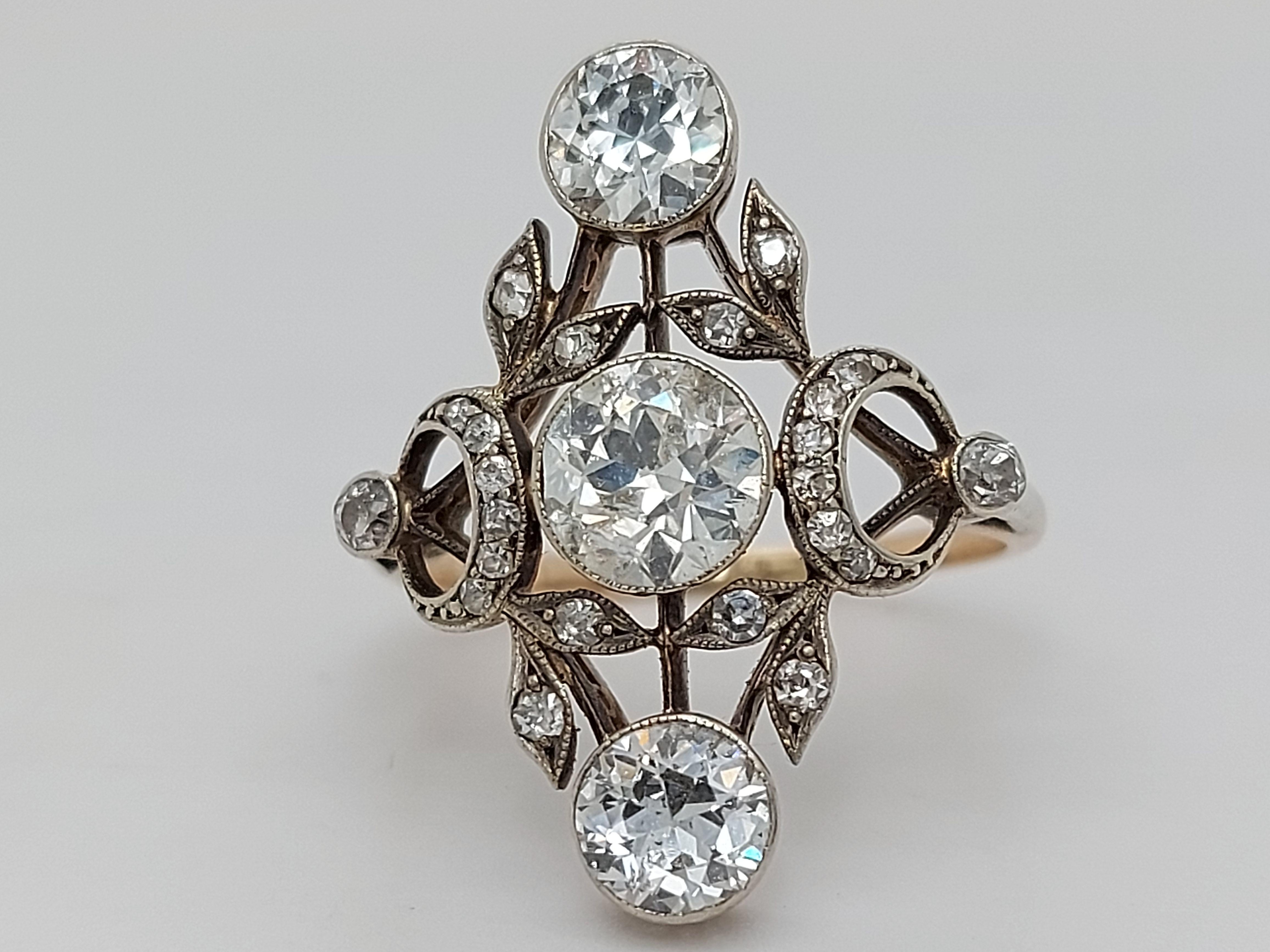 Stunning 18 Karat Gold and Silver Ring with Diamonds from the 1900s, Trilogy For Sale 4