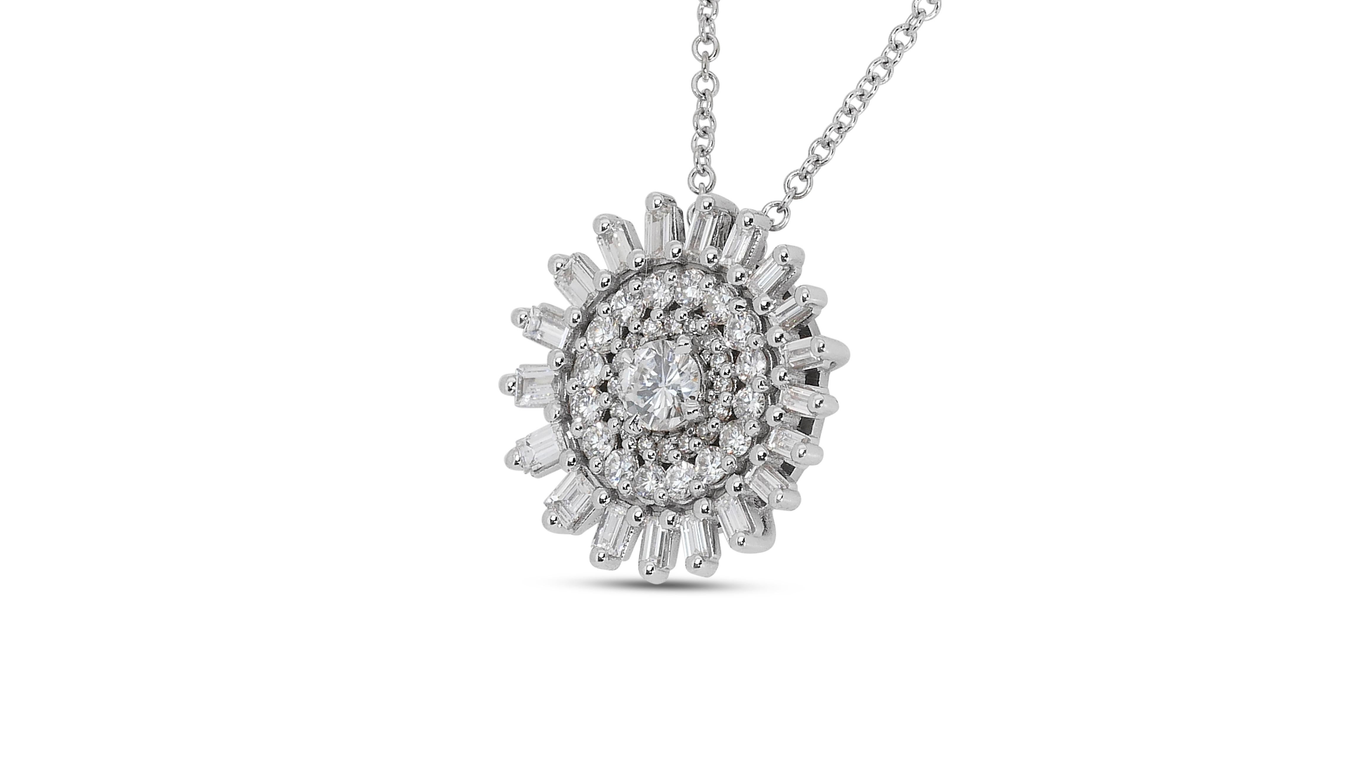 Collana di diamanti con design a fiore in oro bianco 18 carati in vendita 1
