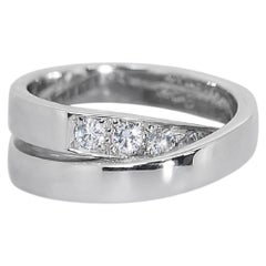 Stunning 18 kt. White Gold Ring with 1.30 ct Total Natural Diamonds - IGI Cert