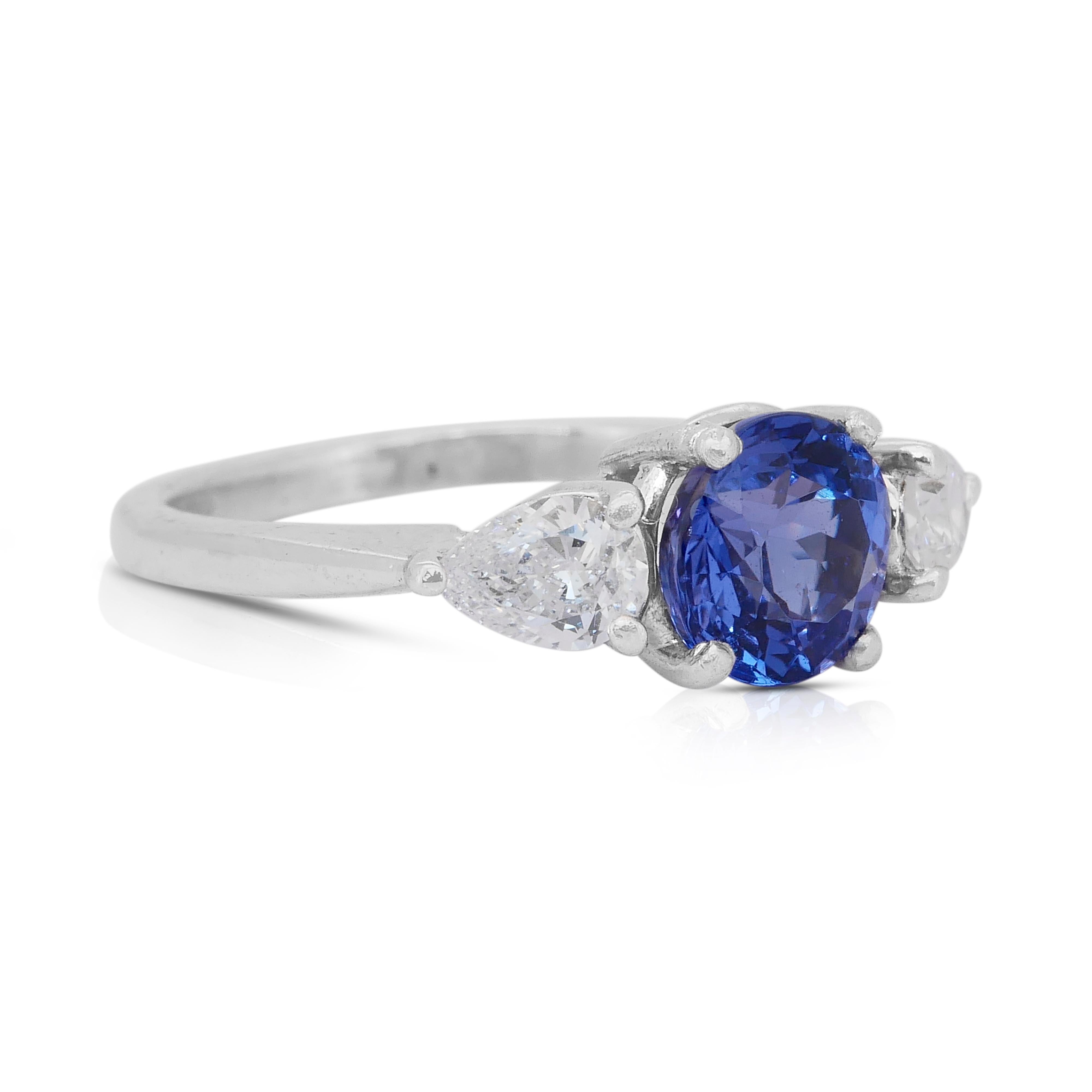 Round Cut Stunning 1.80ct Tanzanite and Diamonds 3-Stone Ring in Platinum - IGI Certified For Sale