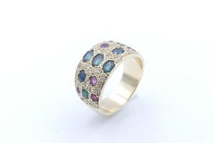 Stunning 18ct Yellow Gold Emerald, Sapphire & Ruby Wide Band Dress Ring
