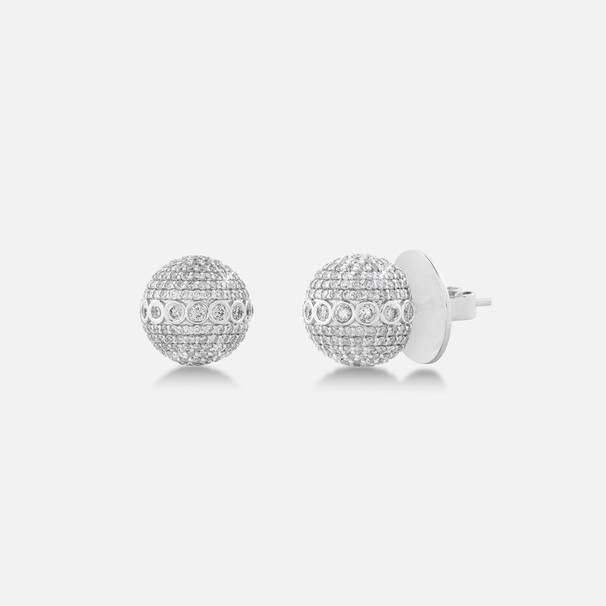 Impresionantes Pendientes Pavé de Diamantes 18k GT 2,8 ct Corte brillante en venta