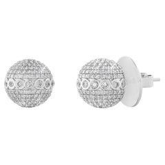 Clous d'oreilles