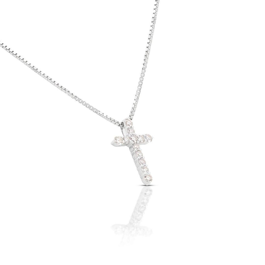 Taille ronde Superbe pendentif croix en or blanc 18 carats avec diamants 0,41 carat - chaîne non incluse en vente