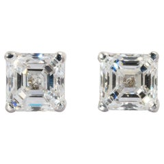 Stunning 18K White Gold Earrings with 2.02 ct Natural Diamonds- IGI Certificate