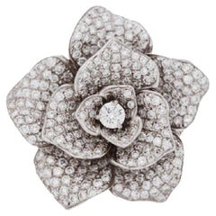 Stunning 18K White Gold Flower-Like Ring with 3.13 Ct Natural Diamonds