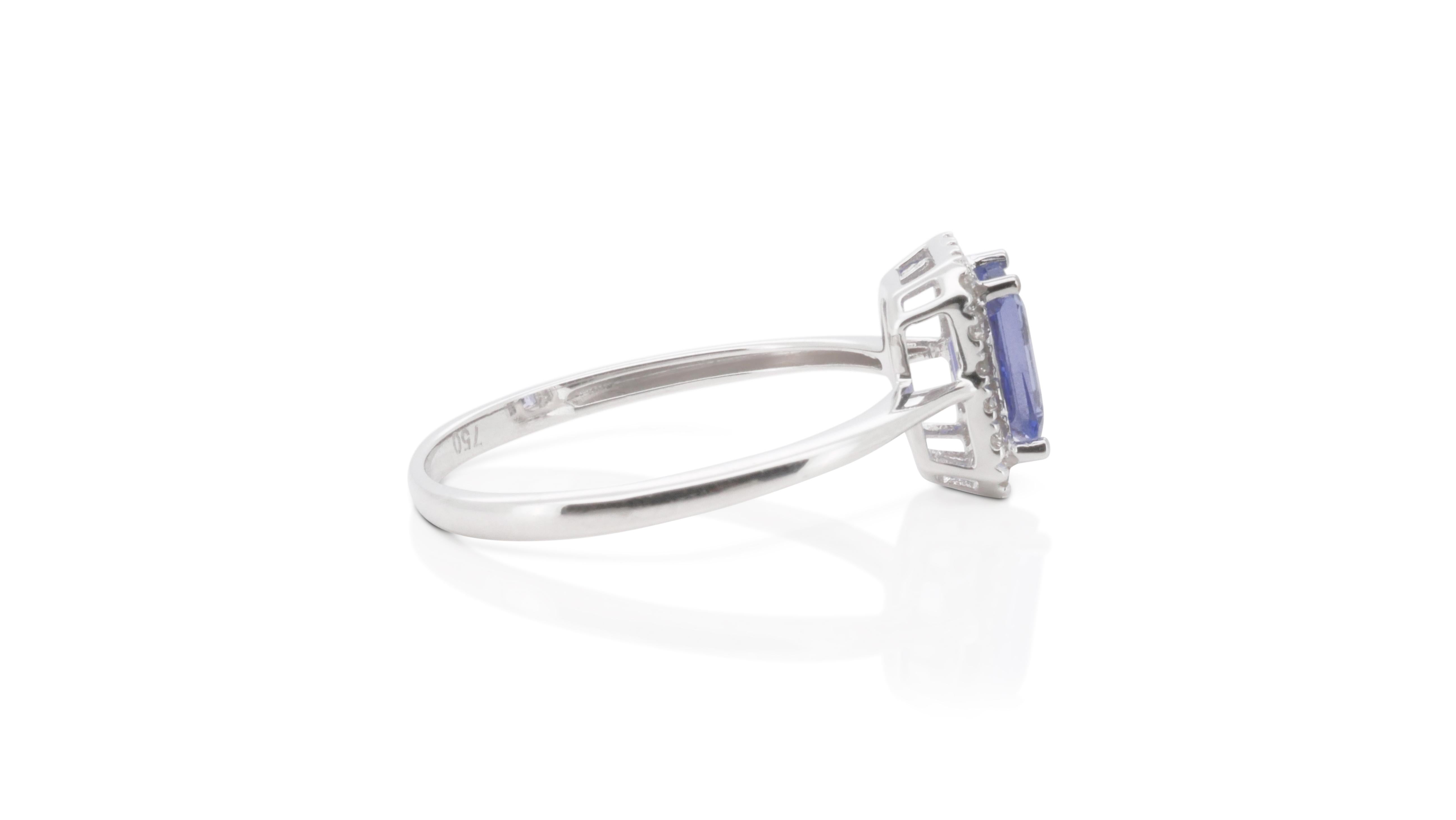 Stunning 18k White Gold Halo Ring 0.71 Ct Natural Tanzanite & Diamonds NGI Cert For Sale 1