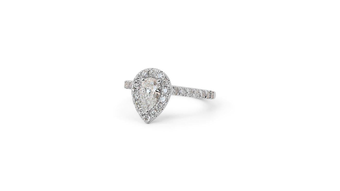 Women's Stunning 18k White Gold Halo Ring with 0.98 Ct Natural Diamonds IGI Certificate