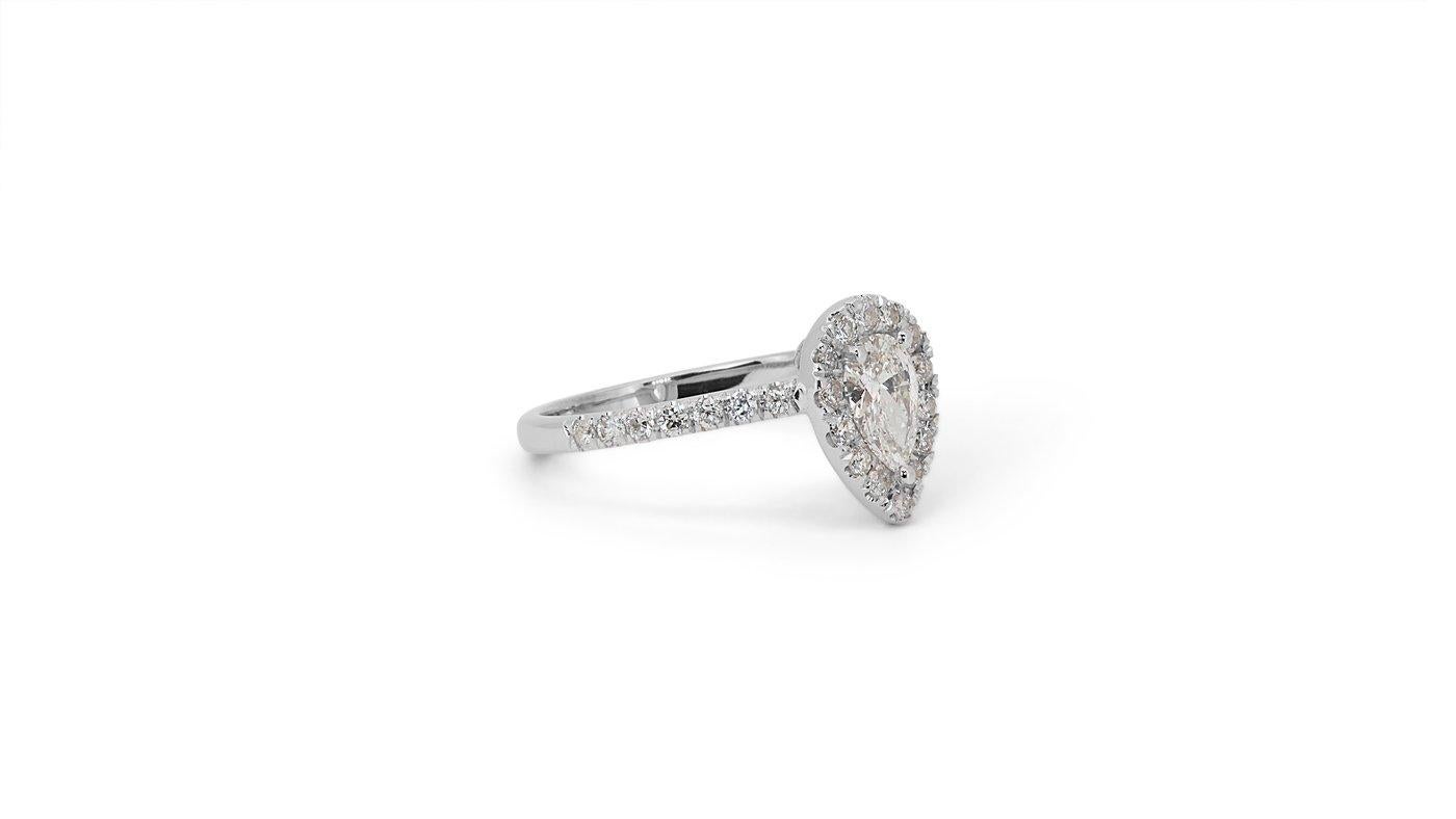 Stunning 18k White Gold Halo Ring with 0.98 Ct Natural Diamonds IGI Certificate 2