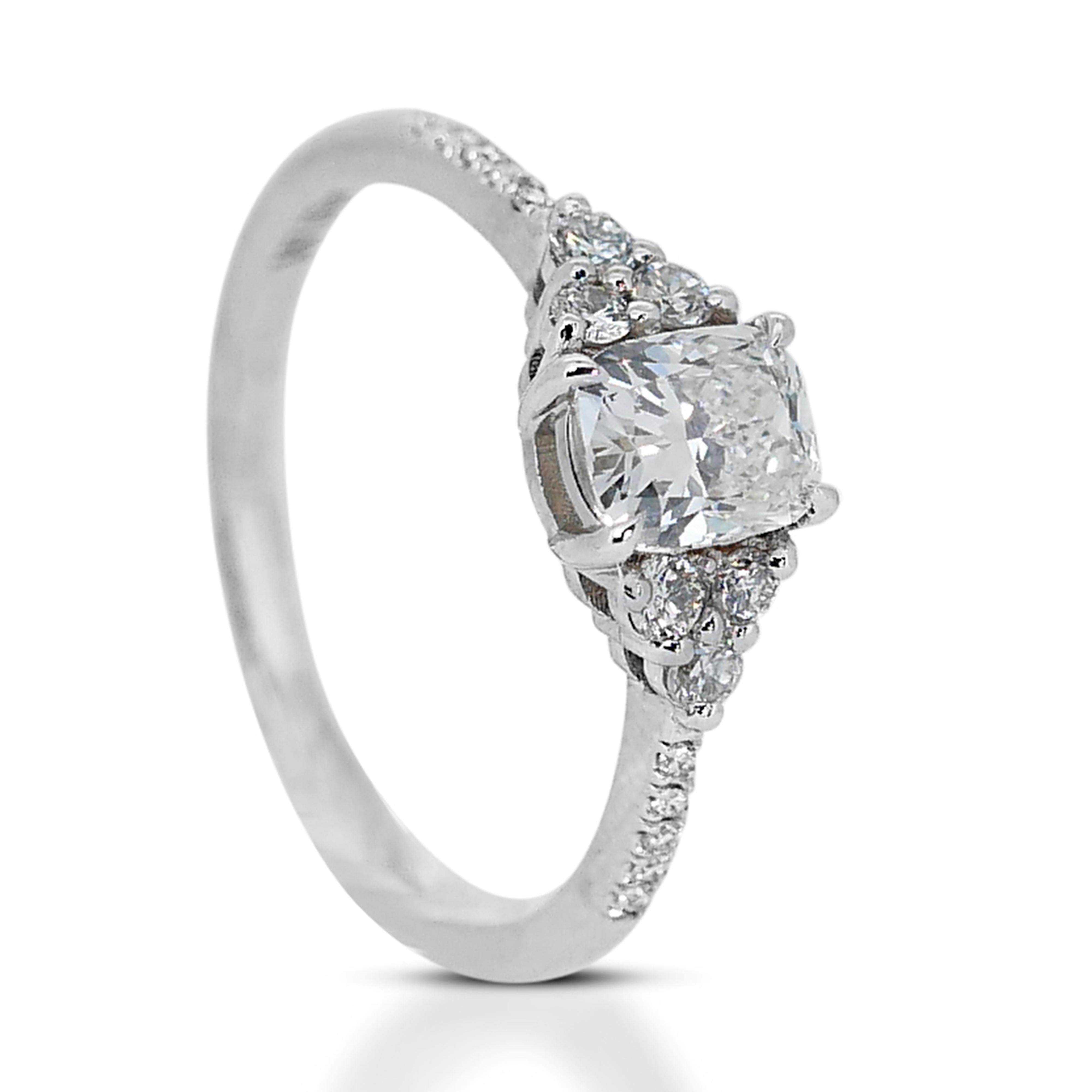 Stunning 18K White Gold Ideal Cut 3 Stone Natural Diamond Ring w/1.73ct-IGI CERT For Sale 3