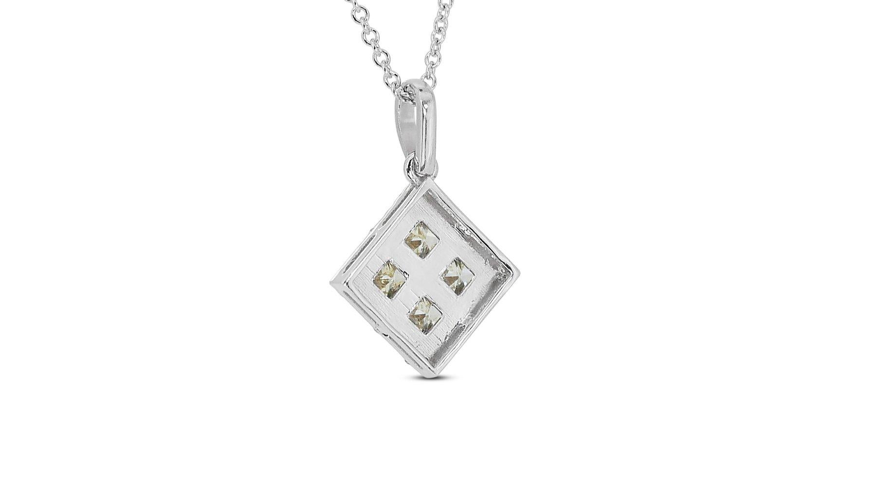Women's Stunning 18K White Gold Necklace with a Dazzling 1.04 carat Princess cut Diamond