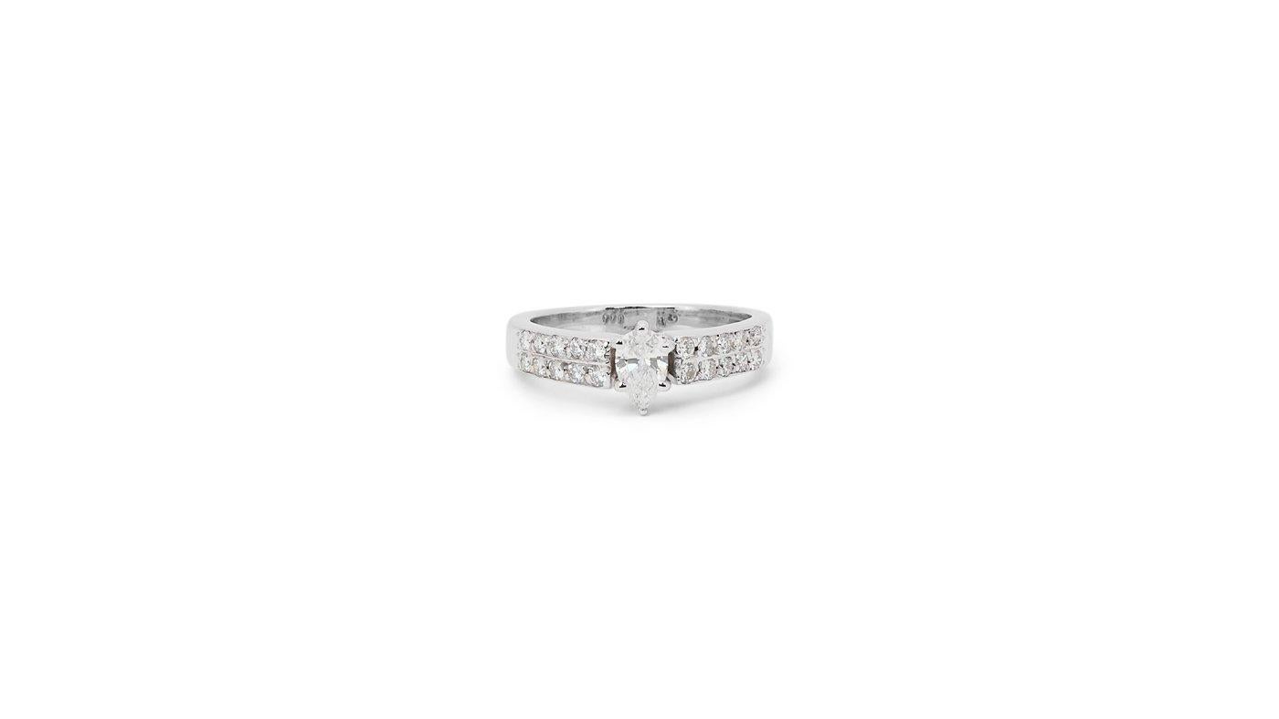 Women's Stunning 18k White Gold Pave Ring with 0.8 Ct Natural Diamonds GIA Certificate