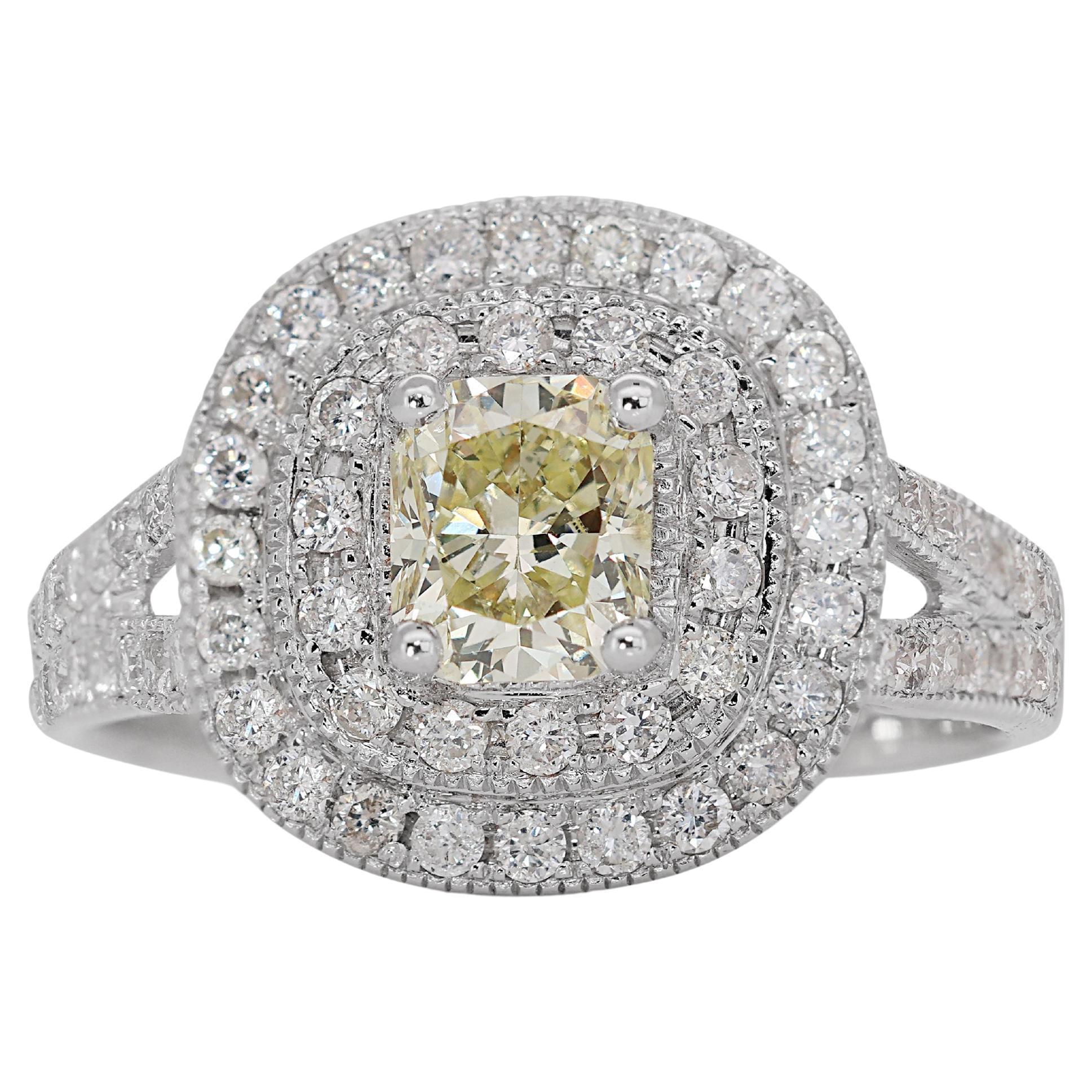 Stunning 18k White Gold Pave Ring with 1.53ct Yellow Stone Center For Sale