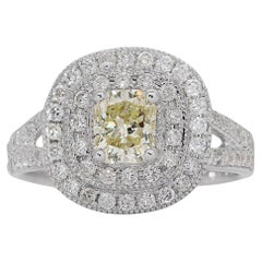 Stunning 18k White Gold Pave Ring with 1.53ct Yellow Stone Center