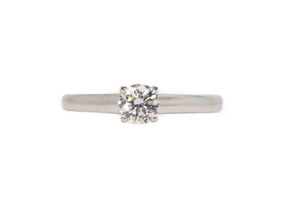Stunning 18K White Gold Ring with 0.34  ct Natural Diamond- GIA Certificate