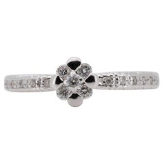 Stunning 18k White Gold Ring with Total 0.17 Ct Natural Diamonds