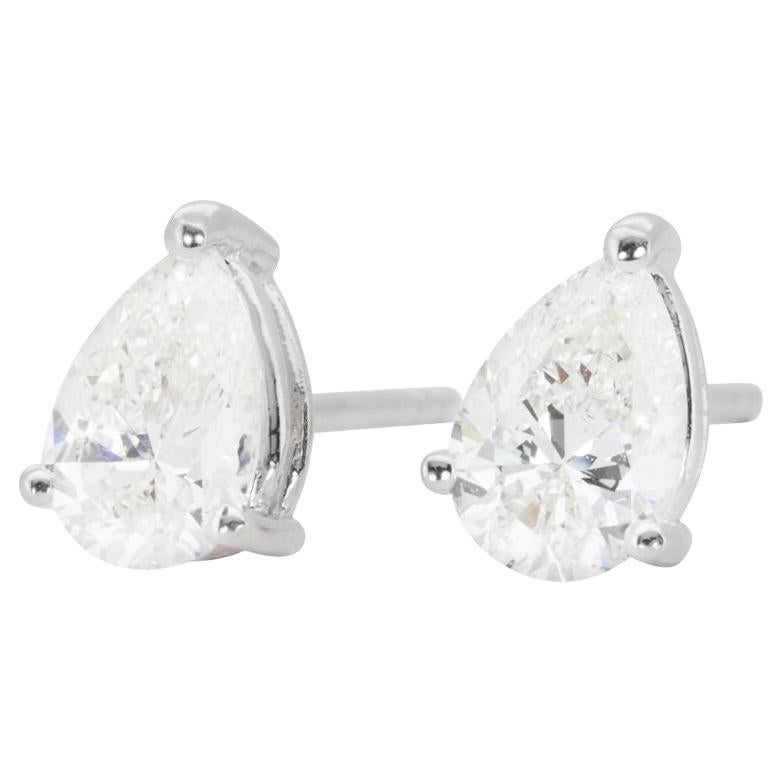 Stunning 18k White Gold Stud Earrings with 1.02 Ct Natural Diamonds GIA Cert For Sale