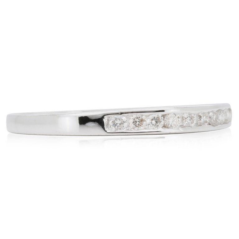 Stunning 18k White Gold Thin Band Ring with 0.06 Ct Natural Diamonds at
