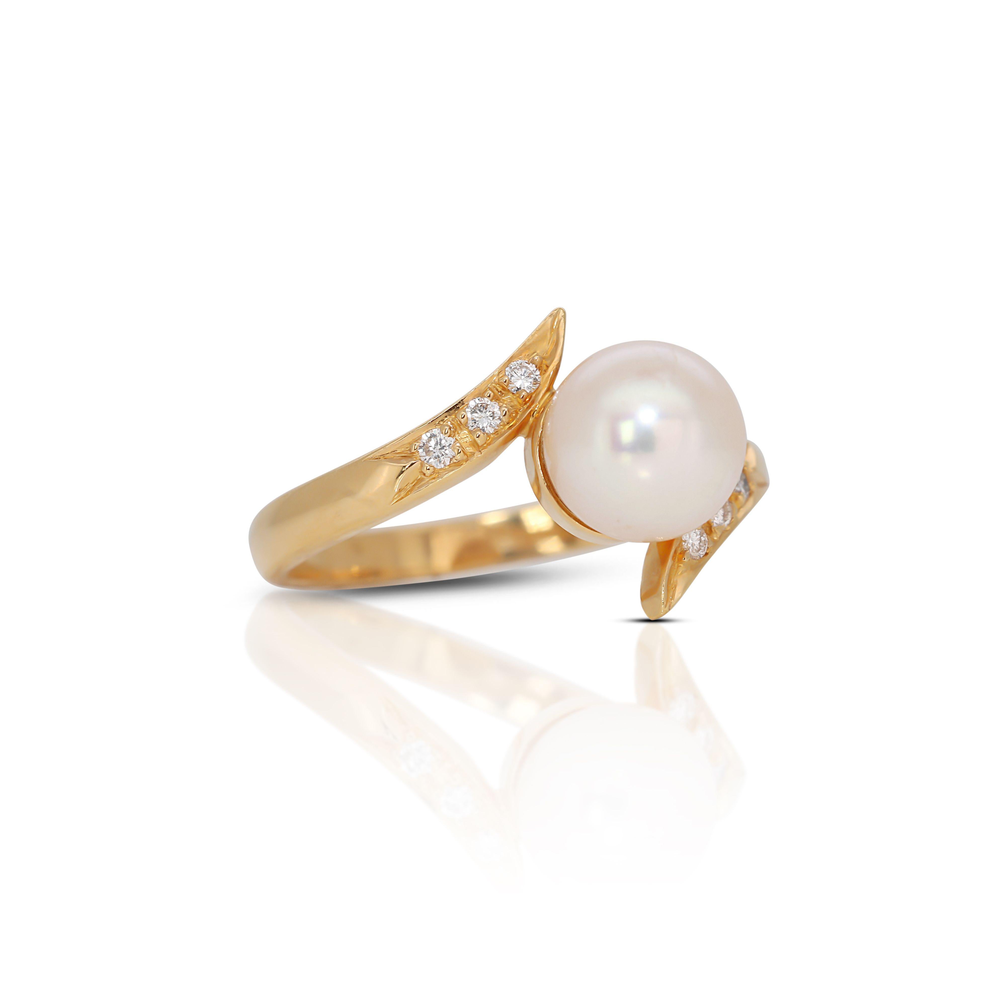 Taille brillant Superbe or jaune 18 carats avec perle Akoya 0,06 en vente