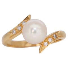 Superbe or jaune 18 carats avec perle Akoya 0,06