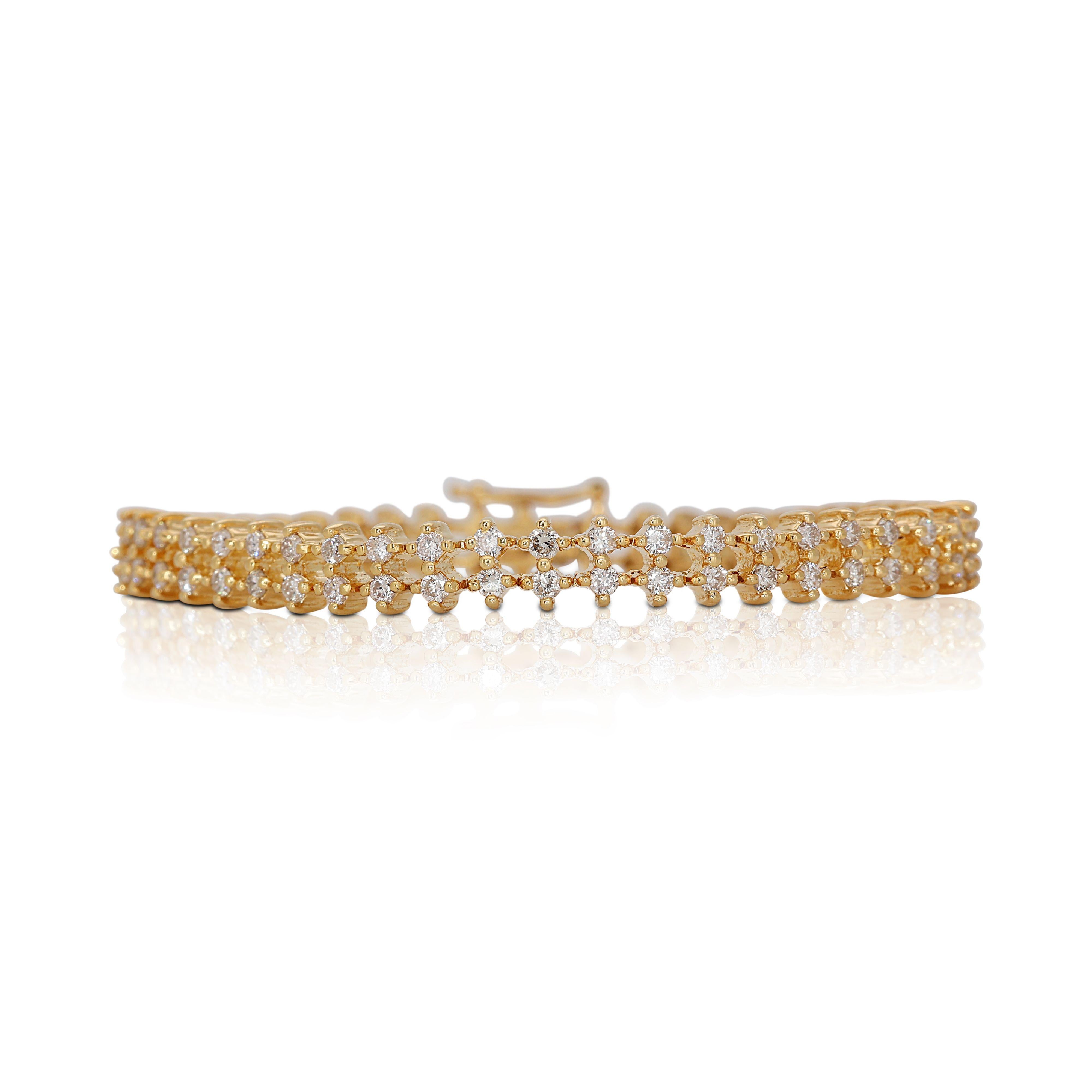 Taille ronde Superbe bracelet en or jaune 18 carats avec 1,72 carat de diamants naturels en vente