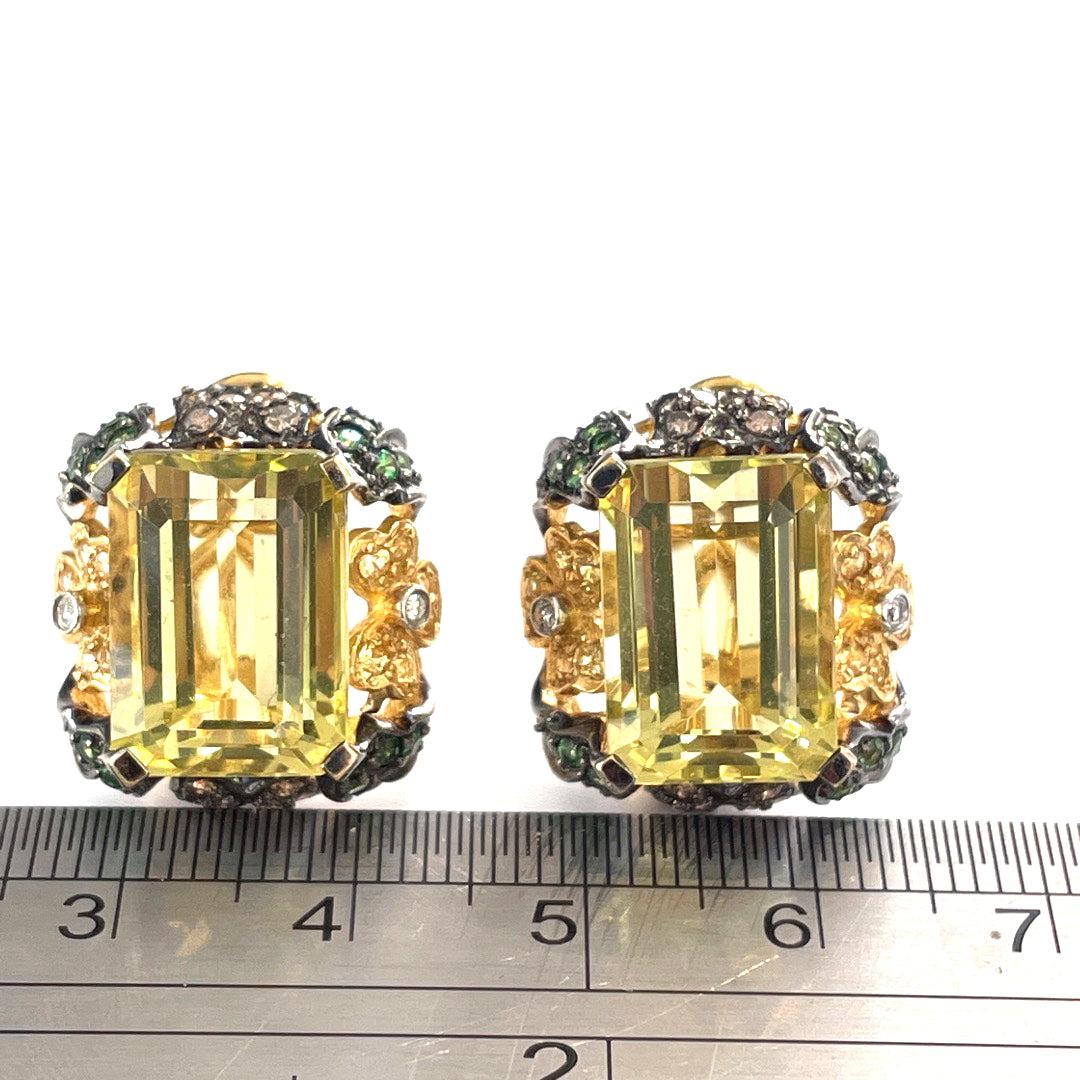 Emerald Cut Stunning 18k Yellow Gold Citrine Diamond Earrings For Sale
